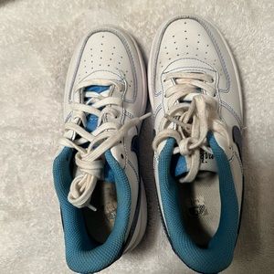 Kids shoes